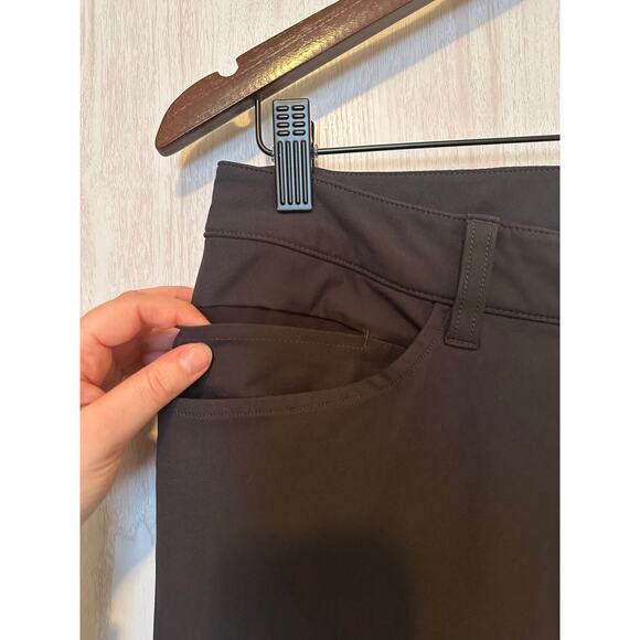 Lululemon ABC Classic Fit Trousers - Picture 8 of 8